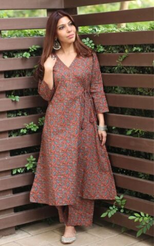Floral Wrap-Around kurta set